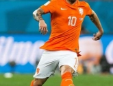 La superbe demi-volée de Sneijder