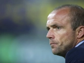 Après la Jupiler Pro League, l'Eredivisie connaît également le nom de son premier coach limogé