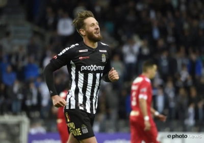 Charleroi ne joue qu'une mi-temps mais remporte le derby hennuyer
