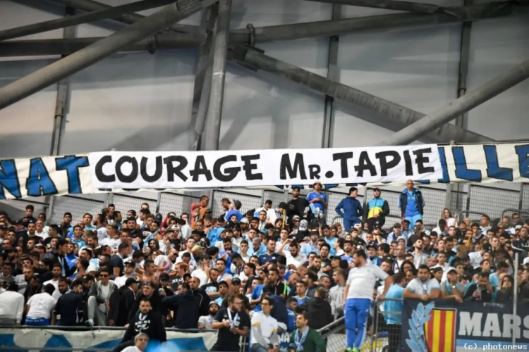 Les supporters de l'OM affichent leur soutien à Bernard Tapie