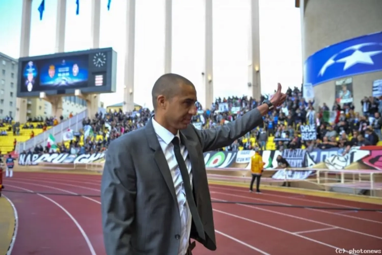 Trezeguet et l'UEFA inaugurent un maxi-terrain à Marseille