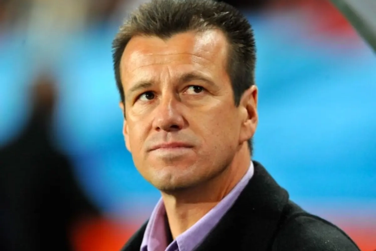 Dunga viré après l'élimination en Copa America