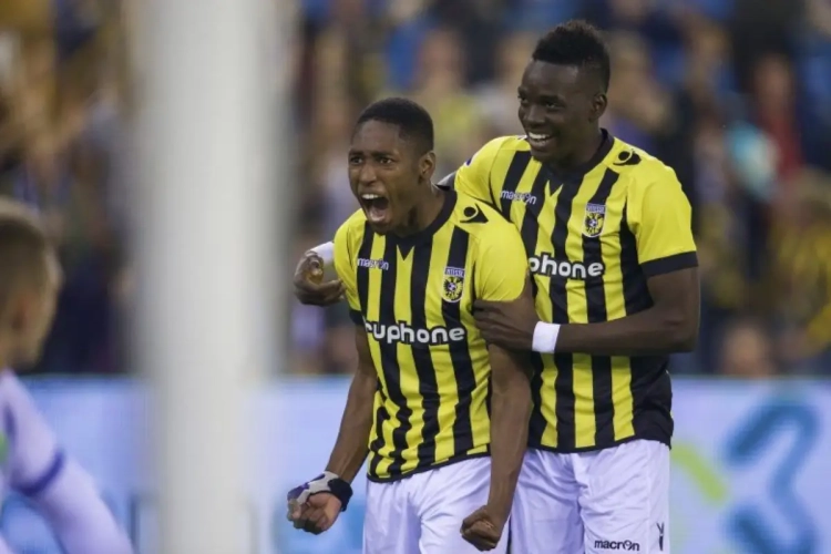 Vitesse met une claque à Feyenoord