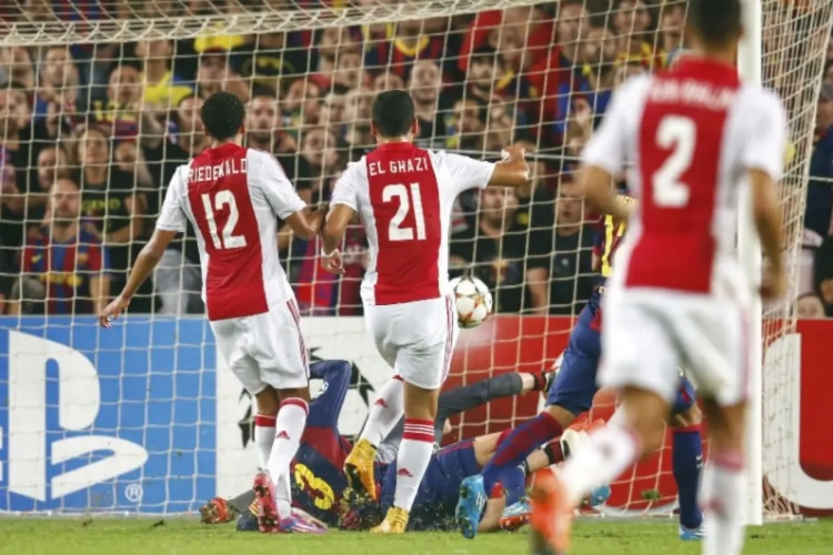 Coupe: l'Ajax humilié