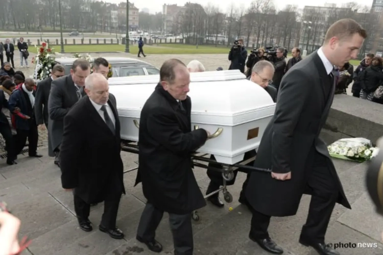 Photoreportage : les funérailles de Junior