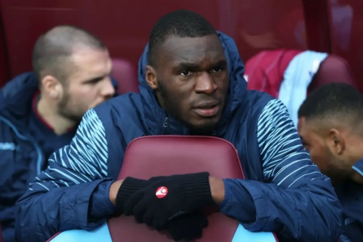 Premier League: Benteke et Chadli à nouveau sur le banc