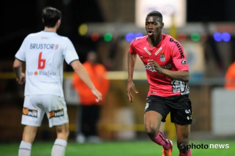 Charleroi résiste à Courtrai (1-1) et reste plus que jamais concerné par l'Europe