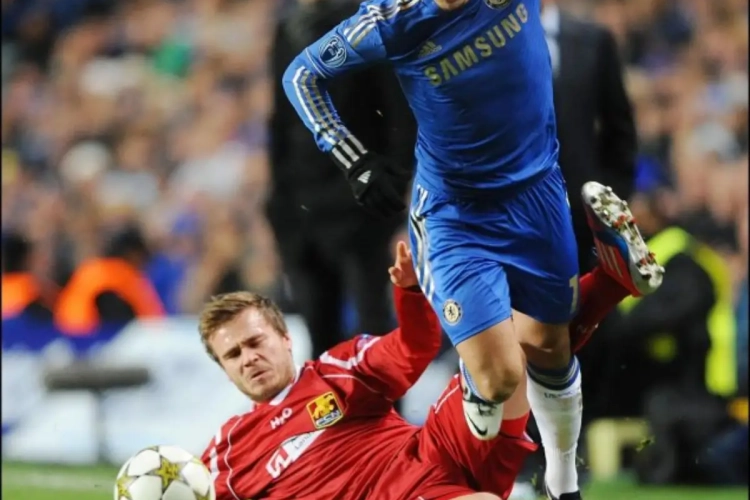 Hazard: "Tout le monde veut nous tuer"