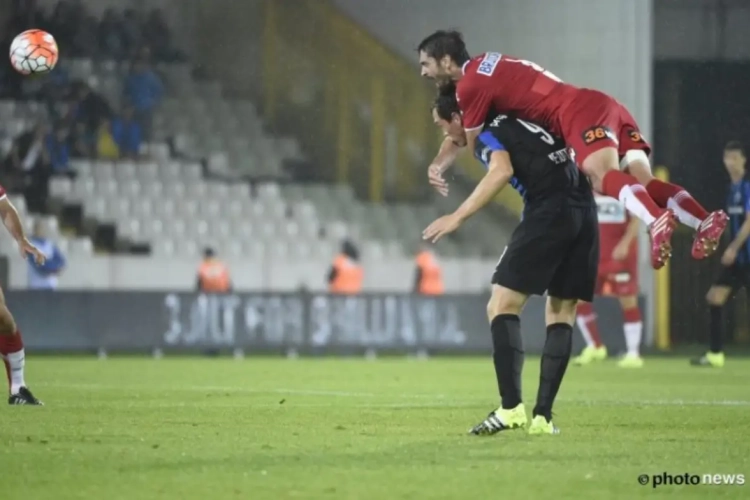 Poulain ne comprend pas l'arbitrage belge: "Parce que c'est De Sutter, on ne siffle pas"