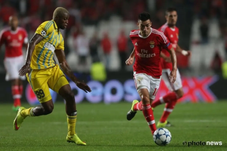 Un coéquipier de Yannick Carrasco rejoint la MLS